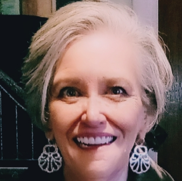 Meet your Posher, Kim - Picture 1 of 1